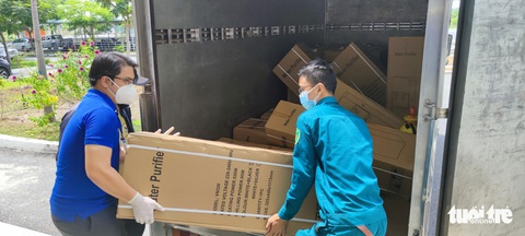 Thêm máy lọc nước, bệnh viện mừng vì giảm rác thải nhựa cho môi trường mùa COVID - Ảnh 4. Thêm máy lọc nước, bệnh viện mừng vì giảm rác thải nhựa cho môi trường mùa COVID - Ảnh 4.