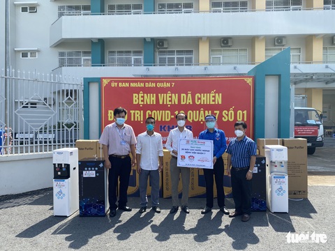 Thêm máy lọc nước, bệnh viện mừng vì giảm rác thải nhựa cho môi trường mùa COVID - Ảnh 2. Thêm máy lọc nước, bệnh viện mừng vì giảm rác thải nhựa cho môi trường mùa COVID - Ảnh 2.