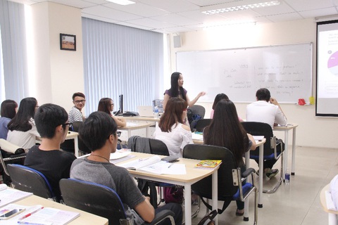 Đại học Tài Chính – Marketing: Những suất cuối xét học bạ THPT vào chương trình liên kết quốc tế - Ảnh 2. Đại học Tài Chính – Marketing: Những suất cuối xét học bạ THPT vào chương trình liên kết quốc tế - Ảnh 2.