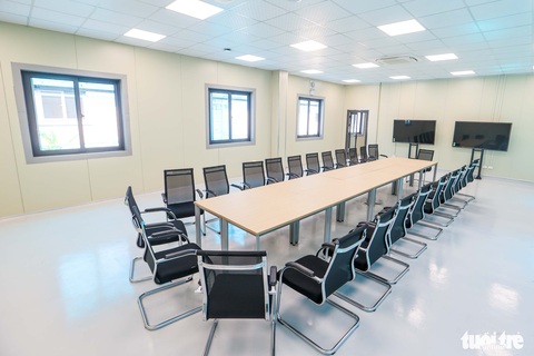 Cận cảnh bệnh viện dã chiến điều trị COVID-19 hiện đại nhất Hà Nội - Ảnh 9. Cận cảnh bệnh viện dã chiến điều trị COVID-19 hiện đại nhất Hà Nội - Ảnh 9.
