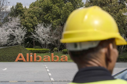 Alibaba sa thải 10 người làm lộ bê bối tấn công tình dục - Ảnh 1. Alibaba sa thải 10 người làm lộ bê bối tấn công tình dục - Ảnh 1.