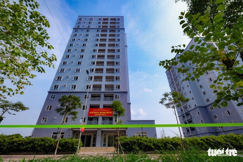 Hà Nội: Khu tái định cư Đền Lừ 3 bắt đầu tiếp nhận bệnh nhân COVID-19 - Ảnh 1. Hà Nội: Khu tái định cư Đền Lừ 3 bắt đầu tiếp nhận bệnh nhân COVID-19 - Ảnh 1.
