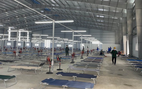 Doanh nghiệp góp nhà xưởng xây bệnh viện dã chiến - Ảnh 1. Doanh nghiệp góp nhà xưởng xây bệnh viện dã chiến - Ảnh 1.