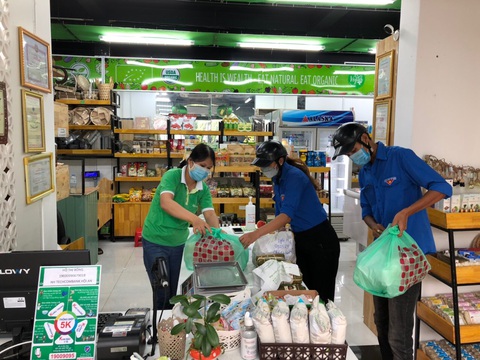 Những shipper xanh đặc biệt của Hội An - Ảnh 3. Những shipper xanh đặc biệt của Hội An - Ảnh 3.
