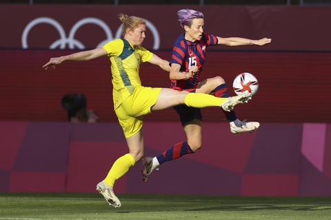 Thắng Úc 4-3, tuyển nữ Mỹ giành huy chương đồng Olympic Tokyo - Ảnh 2. Thắng Úc 4-3, tuyển nữ Mỹ giành huy chương đồng Olympic Tokyo - Ảnh 2.