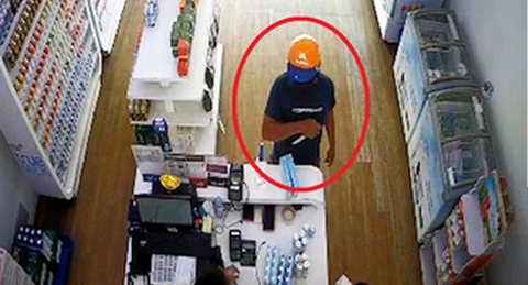 Bắt kẻ đe dọa nhân viên cửa hàng sữa cướp tài sản - Ảnh 1. Bắt kẻ đe dọa nhân viên cửa hàng sữa cướp tài sản - Ảnh 1.