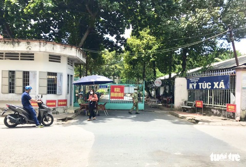 Đại học An Giang cho mượn ký túc xá làm nơi cách ly tập trung hơn 600 giường - Ảnh 1. Đại học An Giang cho mượn ký túc xá làm nơi cách ly tập trung hơn 600 giường - Ảnh 1.