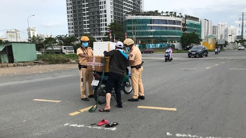 Thêm nhiều kháng sinh cho cuộc sống - Ảnh 1. Thêm nhiều kháng sinh cho cuộc sống - Ảnh 1.