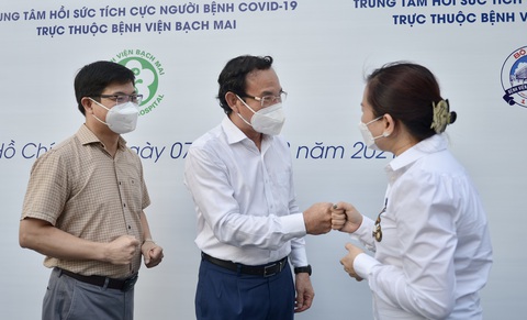 3 trung tâm hồi sức tích cực quy mô 1.500 giường tại TP.HCM chính thức hoạt động - Ảnh 5. 3 trung tâm hồi sức tích cực quy mô 1.500 giường tại TP.HCM chính thức hoạt động - Ảnh 5.