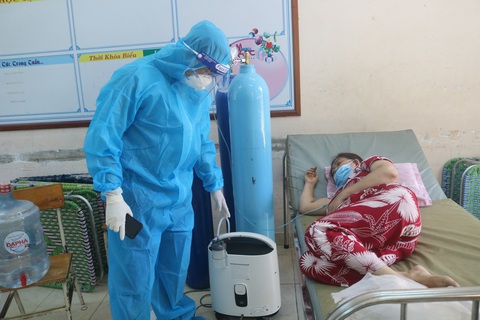 ‘Bệnh viện dã chiến tuyến huyện’ ở TP.HCM chữa khỏi cả ngàn F0 - Ảnh 5. ‘Bệnh viện dã chiến tuyến huyện’ ở TP.HCM chữa khỏi cả ngàn F0 - Ảnh 5.
