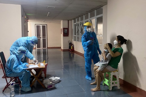 Vũng Tàu: Một người chết tại chung cư mắc COVID-19, lấy mẫu xét nghiệm hàng trăm hộ dân - Ảnh 1. Vũng Tàu: Một người chết tại chung cư mắc COVID-19, lấy mẫu xét nghiệm hàng trăm hộ dân - Ảnh 1.