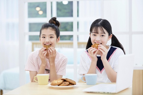 Giai đoạn dậy thì - cơ hội tăng trưởng vàng giúp con bắt kịp đà cao lớn - Ảnh 2. Giai đoạn dậy thì - cơ hội tăng trưởng vàng giúp con bắt kịp đà cao lớn - Ảnh 2.