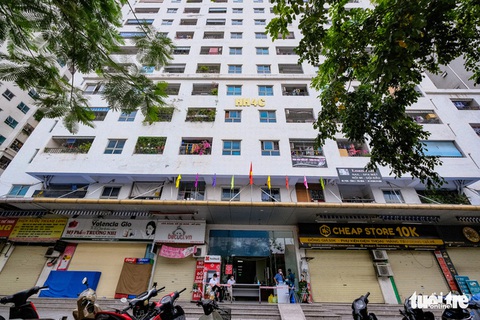 Hà Nội: Số ca mắc COVID-19 trong cộng đồng vẫn tăng, phong tỏa tòa nhà HH4C Linh Đàm - Ảnh 2.