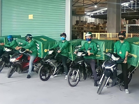 Bách hóa Xanh tuyển 1000 shipper giao hàng xe máy các hàng hóa thiết yếu - Ảnh 2. Bách hóa Xanh tuyển 1000 shipper giao hàng xe máy các hàng hóa thiết yếu - Ảnh 2.