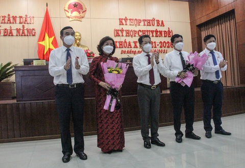 Đà Nẵng có thêm 2 phó chủ tịch UBND thành phố - Ảnh 1. Đà Nẵng có thêm 2 phó chủ tịch UBND thành phố - Ảnh 1.
