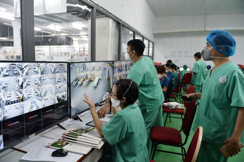 Bộ trưởng Bộ Y tế: Số ca mắc và tử vong ở TP.HCM có xu hướng giảm rõ rệt - Ảnh 1. Bộ trưởng Bộ Y tế: Số ca mắc và tử vong ở TP.HCM có xu hướng giảm rõ rệt - Ảnh 1.