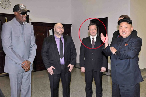 Trung Quốc hé lộ tội của doanh nhân Canada từng gặp ông Kim Jong Un - Ảnh 1. Trung Quốc hé lộ tội của doanh nhân Canada từng gặp ông Kim Jong Un - Ảnh 1.