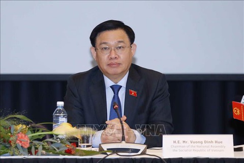 Slovakia tặng Việt Nam 100.000 liều vắc xin AstraZeneca - Ảnh 1. Slovakia tặng Việt Nam 100.000 liều vắc xin AstraZeneca - Ảnh 1.
