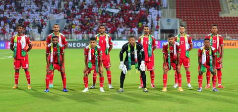 Tuyển Oman có huấn luyện viên từng gieo sầu cho ông Park - Ảnh 2. Tuyển Oman có huấn luyện viên từng gieo sầu cho ông Park - Ảnh 2.