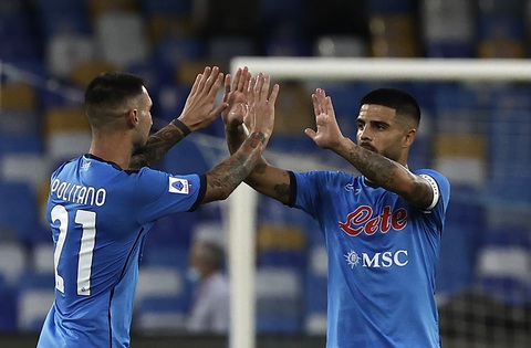 Thua ngược Napoli, Juventus tiếp tục chìm sâu trong khủng hoảng - Ảnh 2. Thua ngược Napoli, Juventus tiếp tục chìm sâu trong khủng hoảng - Ảnh 2.