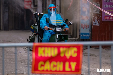Nhiều điểm nóng COVID-19 ở Hà Nội được gỡ bỏ phong tỏa - Ảnh 1. Nhiều điểm nóng COVID-19 ở Hà Nội được gỡ bỏ phong tỏa - Ảnh 1.