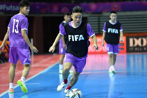 Tuyển futsal Việt Nam lạc quan chờ đấu Brazil - Ảnh 3. Tuyển futsal Việt Nam lạc quan chờ đấu Brazil - Ảnh 3.