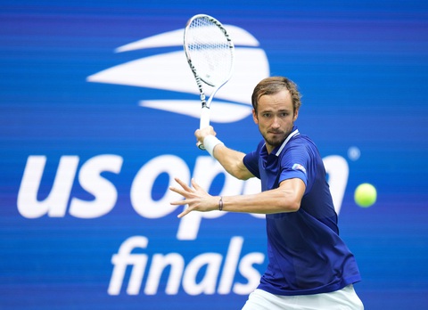 Thua trắng Medvedev, Djokovic chưa thể vượt mặt Federer và Nadal - Ảnh 2. Thua trắng Medvedev, Djokovic chưa thể vượt mặt Federer và Nadal - Ảnh 2.