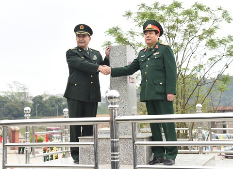 Đại tướng Phùng Quang Thanh - Anh hùng thời chiến, kiến tạo thời bình - Ảnh 1. Đại tướng Phùng Quang Thanh - Anh hùng thời chiến, kiến tạo thời bình - Ảnh 1.