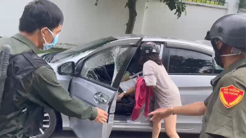 Vụ bí thư Lai Uyên tử vong trong ôtô: giám định tờ giấy nghi thư tuyệt mệnh - Ảnh 1. Vụ bí thư Lai Uyên tử vong trong ôtô: giám định tờ giấy nghi thư tuyệt mệnh - Ảnh 1.