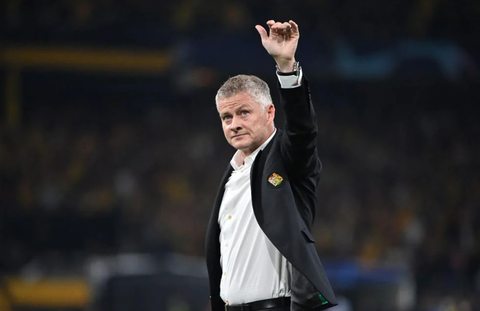 HLV Solskjaer lý giải việc thay Ronaldo trong trận thua Young Boys - Ảnh 1. HLV Solskjaer lý giải việc thay Ronaldo trong trận thua Young Boys - Ảnh 1.