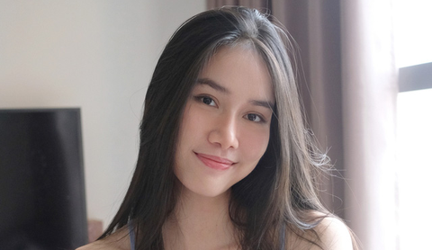 Những ngày giãn cách, tôi đọc tiểu thuyết và nấu cơm từ thiện - Ảnh 1. Những ngày giãn cách, tôi đọc tiểu thuyết và nấu cơm từ thiện - Ảnh 1.