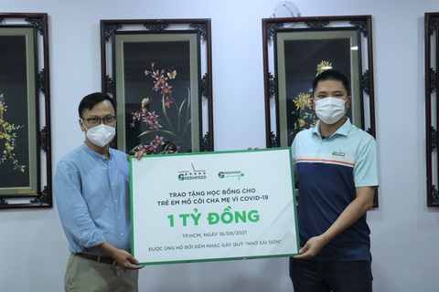 Báo Tuổi Trẻ tiếp nhận 1 tỉ đồng hỗ trợ trẻ em mất cha, mẹ vì COVID-19 - Ảnh 2. Báo Tuổi Trẻ tiếp nhận 1 tỉ đồng hỗ trợ trẻ em mất cha, mẹ vì COVID-19 - Ảnh 2.