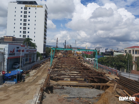 Đà Nẵng cho phép các công trình xây dựng thi công, cấp giấy đi đường ra sao? - Ảnh 1. Đà Nẵng cho phép các công trình xây dựng thi công, cấp giấy đi đường ra sao? - Ảnh 1.