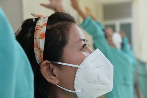 Không gục ngã - Ảnh 8. Không gục ngã - Ảnh 8.