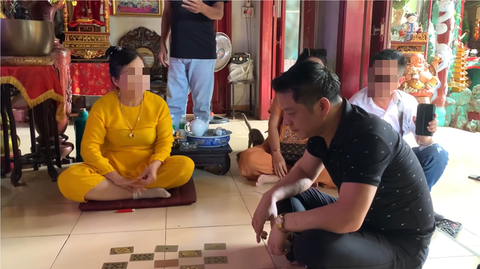 Tự xưng là Ngọc Hoàng đại đế, giúp trăm họ chống COVID-19 bằng… trấn yểm? - Ảnh 2. Tự xưng là Ngọc Hoàng đại đế, giúp trăm họ chống COVID-19 bằng… trấn yểm? - Ảnh 2.