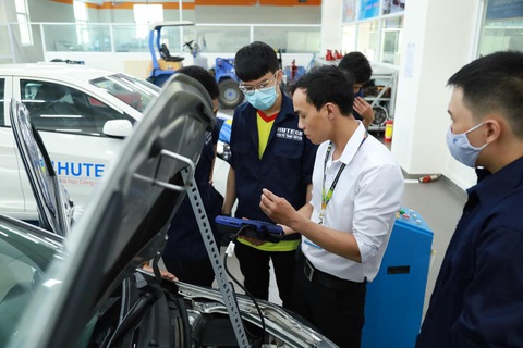 Xét tuyển học bạ hay đợi nguyện vọng bổ sung nếu trượt nguyện vọng 1 - Ảnh 2. Xét tuyển học bạ hay đợi nguyện vọng bổ sung nếu trượt nguyện vọng 1 - Ảnh 2.