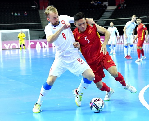 Đội tuyển futsal Việt Nam được thưởng 1 tỉ đồng sau khi lọt vào vòng 1/8 World Cup - Ảnh 1. Đội tuyển futsal Việt Nam được thưởng 1 tỉ đồng sau khi lọt vào vòng 1/8 World Cup - Ảnh 1.