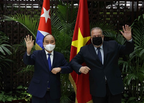 Việt Nam mong mở rộng hợp tác chuyển giao công nghệ vắc xin COVID-19 với Cuba - Ảnh 1. Việt Nam mong mở rộng hợp tác chuyển giao công nghệ vắc xin COVID-19 với Cuba - Ảnh 1.