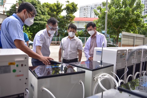 144 máy lọc nước chi viện cho 3 bệnh viện điều trị COVID-19 - Ảnh 4. 144 máy lọc nước chi viện cho 3 bệnh viện điều trị COVID-19 - Ảnh 4.