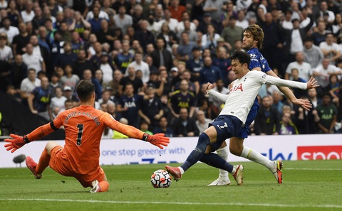 Đè bẹp Tottenham, Chelsea lên đầu bảng - Ảnh 1. Đè bẹp Tottenham, Chelsea lên đầu bảng - Ảnh 1.