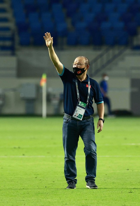 Ông Trần Quốc Tuấn: Sẽ đá tập trung tại một quốc gia đăng cai AFF Cup 2020 - Ảnh 2. Ông Trần Quốc Tuấn: Sẽ đá tập trung tại một quốc gia đăng cai AFF Cup 2020 - Ảnh 2.