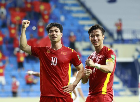 Ông Trần Quốc Tuấn: Sẽ đá tập trung tại một quốc gia đăng cai AFF Cup 2020 - Ảnh 1. Ông Trần Quốc Tuấn: Sẽ đá tập trung tại một quốc gia đăng cai AFF Cup 2020 - Ảnh 1.