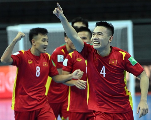 Chơi bóng để không còn câu hỏi: Tuyển futsal Việt Nam là đội nào? - Ảnh 1. Chơi bóng để không còn câu hỏi: Tuyển futsal Việt Nam là đội nào? - Ảnh 1.