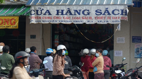 Nhịp sống trở lại với tỉnh từng có số ca COVID-19 lớn nhất miền Tây - Ảnh 4. Nhịp sống trở lại với tỉnh từng có số ca COVID-19 lớn nhất miền Tây - Ảnh 4.