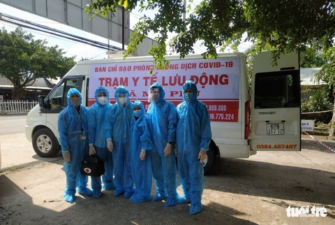 An Giang: Biến 156 xe cứu thương thành trạm y tế lưu động phòng chống dịch - Ảnh 1. An Giang: Biến 156 xe cứu thương thành trạm y tế lưu động phòng chống dịch - Ảnh 1.
