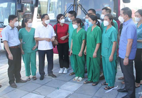 Hà Nam đề nghị hỗ trợ xét nghiệm COVID-19 trong đêm, Bắc Giang ‘chi viện’ ngay lập tức - Ảnh 1. Hà Nam đề nghị hỗ trợ xét nghiệm COVID-19 trong đêm, Bắc Giang ‘chi viện’ ngay lập tức - Ảnh 1.