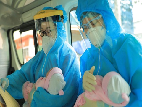 Sau phim ‘Ranh giới’, ‘Ngày con chào đời’ lại lấy nước mắt khán giả - Ảnh 4. Sau phim ‘Ranh giới’, ‘Ngày con chào đời’ lại lấy nước mắt khán giả - Ảnh 4.