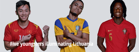 FIFA vinh danh Văn Hiếu trong danh sách 5 cầu thủ trẻ tỏa sáng ở World Cup 2021 - Ảnh 1. FIFA vinh danh Văn Hiếu trong danh sách 5 cầu thủ trẻ tỏa sáng ở World Cup 2021 - Ảnh 1.