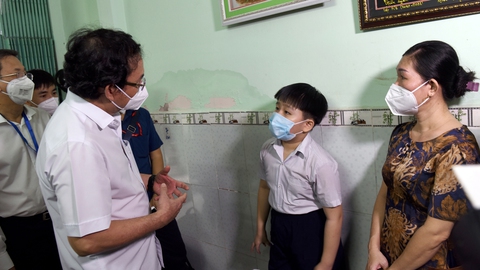 Nuôi dạy trẻ mồ côi: mô hình nào? - Ảnh 1. Nuôi dạy trẻ mồ côi: mô hình nào? - Ảnh 1.