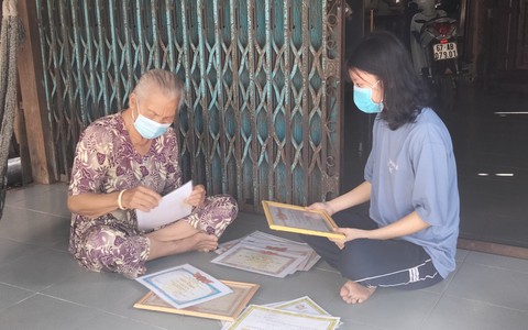 Những đứa con miền Tây chật vật nuôi dưỡng ước mơ giảng đường - Ảnh 7. Những đứa con miền Tây chật vật nuôi dưỡng ước mơ giảng đường - Ảnh 7.